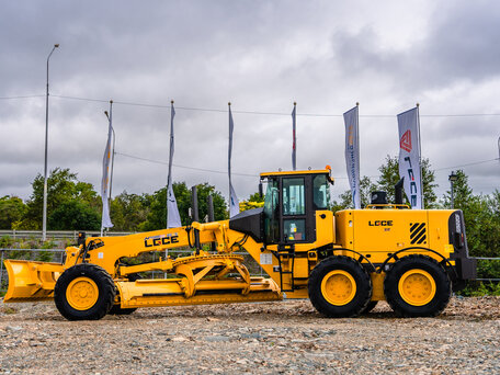 2026 LGCE G9220F, жёлтый, 15500000 рублей, вид 4