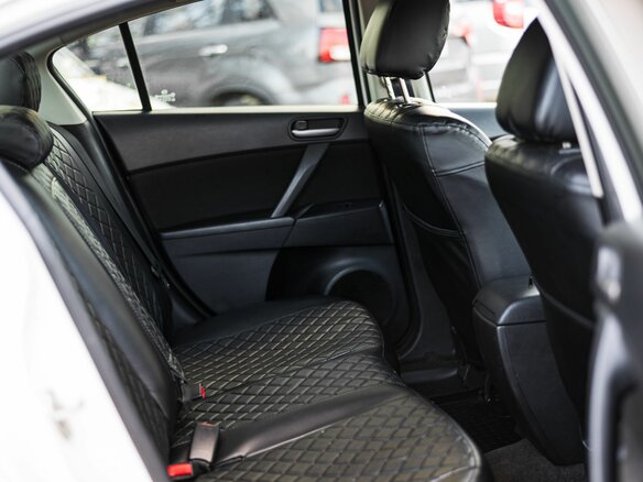 2011 Mazda 3 II (BL), белый, 760000 рублей - вид 9