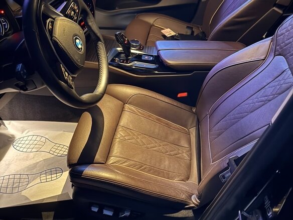 2018 BMW 5 серии 520d xDrive VII (G30/G31/G38), чёрный - вид 6
