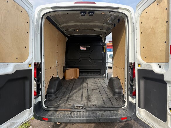2016 Ford Transit, белый, 1850000 рублей - вид 12