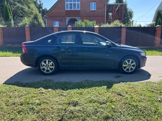 2011 Volvo S40 II Рестайлинг, чёрный, 610000 рублей, вид 4