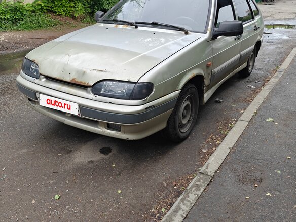 2005 Lada (ВАЗ) 2114, серебристый, 180000 рублей