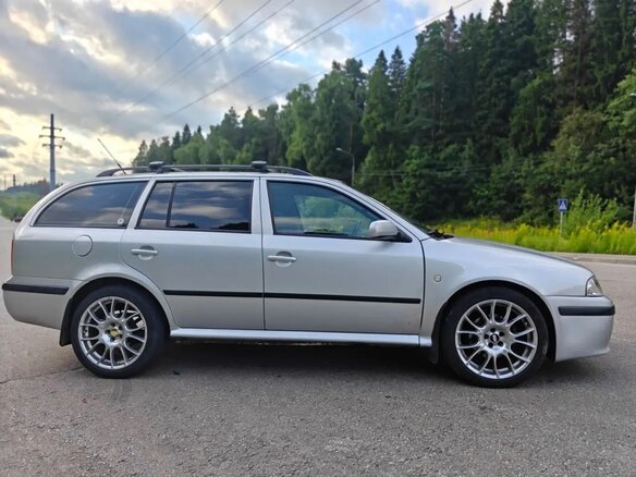 2002 Skoda Octavia I (A4) Рестайлинг, серебристый, 590000 рублей - вид 7