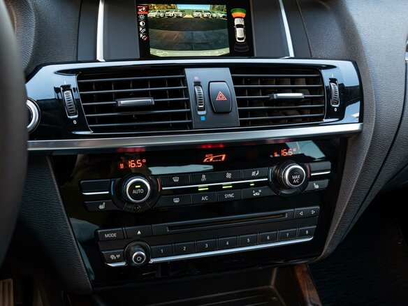 2015 BMW X4 30d I (F26), белый, 3130000 рублей - вид 13