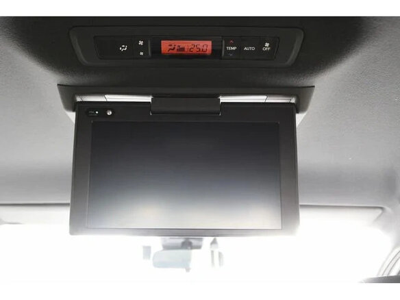 2021 Toyota Noah III (R80) Рестайлинг, белый, 2050000 рублей - вид 29