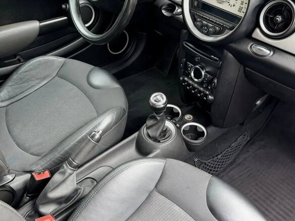 2010 Mini Hatch Cooper II (R56) Рестайлинг, оранжевый, 920000 рублей - вид 5