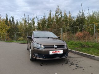 2015 Volkswagen Polo V, коричневый, 1050000 рублей, вид 4
