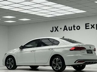 2022 Volkswagen Bora IV (China Market) Рестайлинг, белый, 2440000 рублей, вид 5