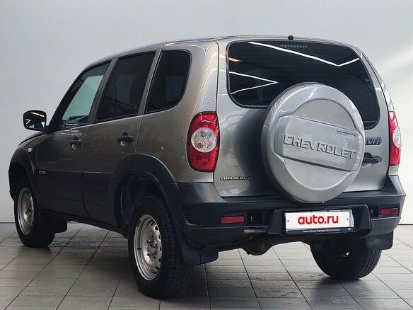 2016 Chevrolet Niva I Рестайлинг, серый, 630000 рублей - вид 6