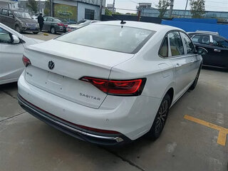 2025 Volkswagen Sagitar III Рестайлинг, белый, 1693000 рублей, вид 3