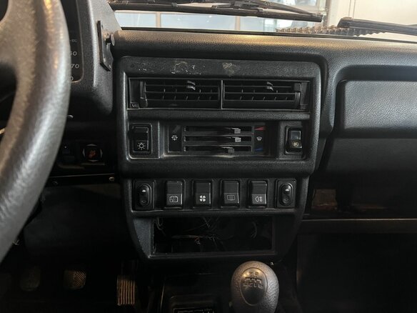 2002 Lada (ВАЗ) 2121 (4x4) I Рестайлинг, фиолетовый, 190000 рублей - вид 12