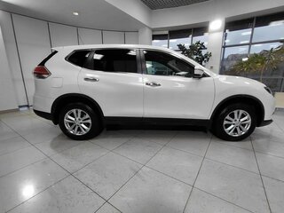 2015 Nissan X-Trail III, белый, 1799000 рублей, вид 4