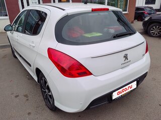 2011 Peugeot 308 I Рестайлинг, белый, 550000 рублей, вид 4