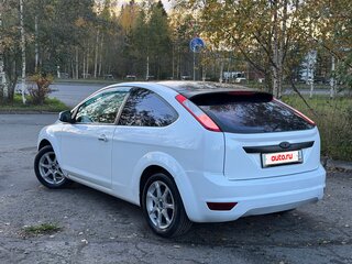 2008 Ford Focus II Рестайлинг, белый, 350000 рублей, вид 2