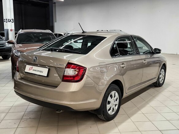 2019 Skoda Rapid I Рестайлинг, коричневый, 1300000 рублей - вид 3