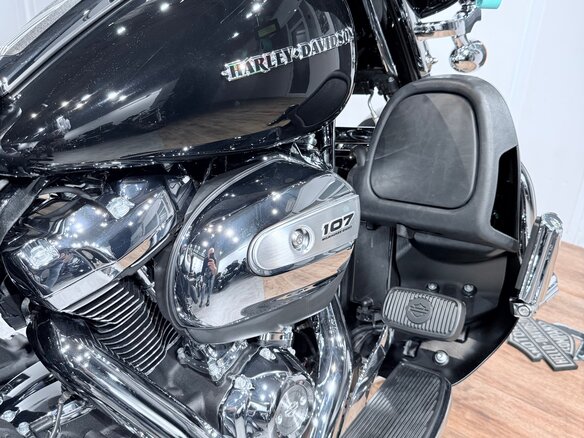 2018 Harley-Davidson Electra Glide, чёрный, 1799000 рублей - вид 21