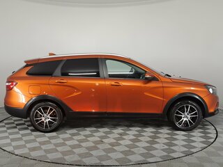 2019 Lada (ВАЗ) Vesta SW Cross I, оранжевый, 1290000 рублей, вид 4