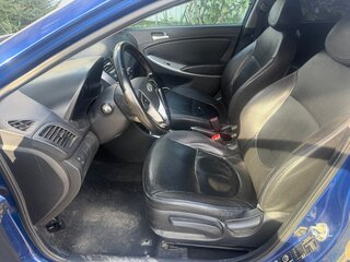 2012 Hyundai Solaris I, синий, 750000 рублей, вид 3