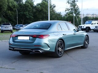 2025 Mercedes-Benz E-Класс 300 VI (W214, S214), зелёный, 8190000 рублей, вид 4