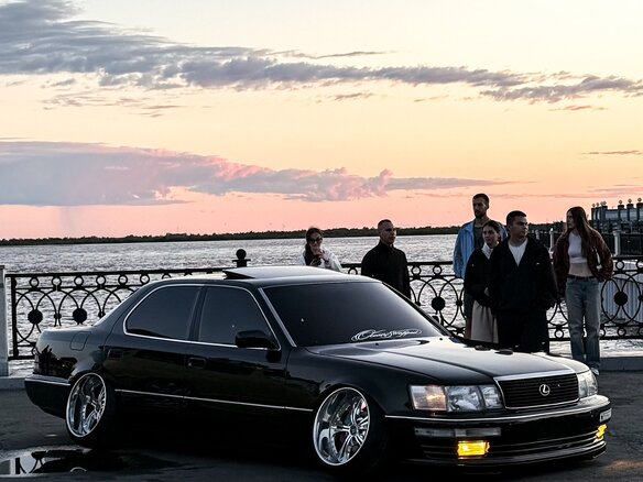 1994 Lexus LS 400 I, чёрный, 2000000 рублей - вид 2