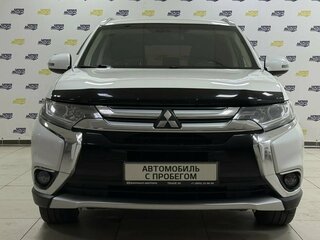 2017 Mitsubishi Outlander III Рестайлинг 2, белый, 1750000 рублей, вид 1