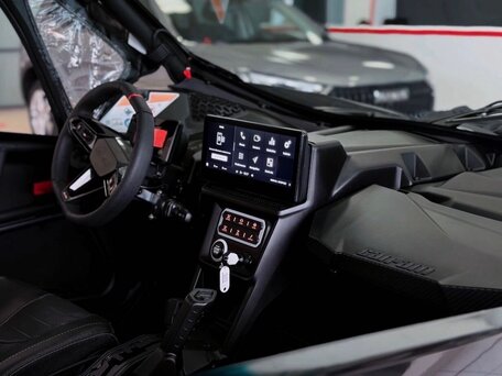 2025 BRP Can-Am Maverick X3 X RS Turbo RR, чёрный, 4490000 рублей, вид 5