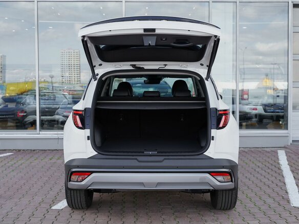 2026 Hyundai Tucson IV Рестайлинг, белый, 4819900 рублей - вид 4