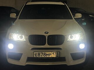 2011 BMW X3 28i xDrive II (F25), белый, 1699000 рублей, вид 3