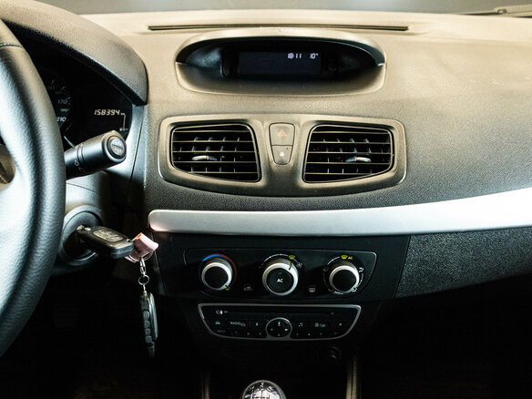 2012 Renault Fluence I, белый, 650000 рублей - вид 6