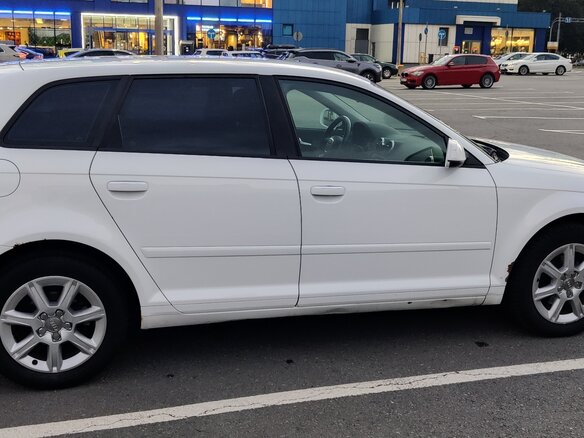 2011 Audi A3 II (8P) Рестайлинг 2, белый, 750000 рублей - вид 7