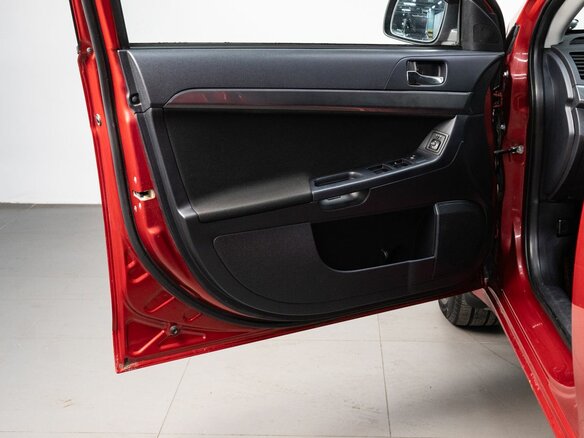 2008 Mitsubishi Lancer X, красный, 599000 рублей - вид 9