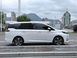 2023 GAC Trumpchi M6 Pro, белый, 1320000 рублей, вид 5