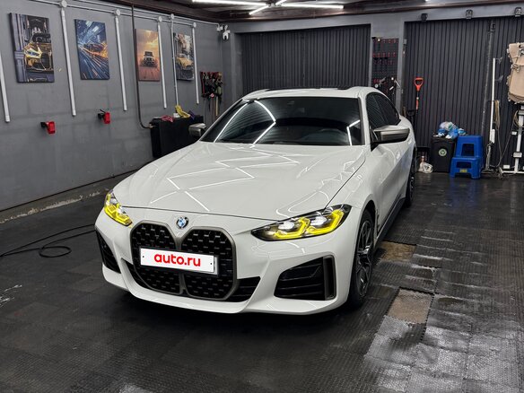 2021 BMW 4 серии Gran Coupe M440i xDrive G22, G23, G26, белый, 3900000 рублей - вид 4
