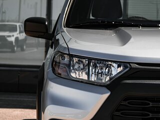 2026 Lada (ВАЗ) Niva Travel I Рестайлинг, серебристый, 1439000 рублей, вид 1