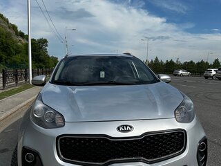 2016 Kia Sportage IV, серебристый, 1600000 рублей, вид 4