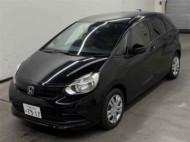 Открыть фотографии: Honda Fit IV Рестайлинг