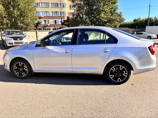 2018 Skoda Rapid I Рестайлинг, серебристый, 950000 рублей, вид 4