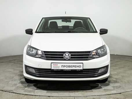 2017 Volkswagen Polo V Рестайлинг, белый, 879700 рублей, вид 2