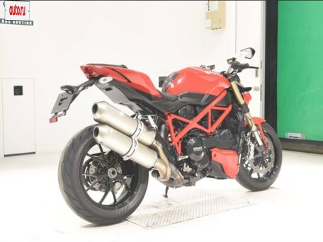 2015 Ducati Streetfighter, красный, 550000 рублей, вид 2