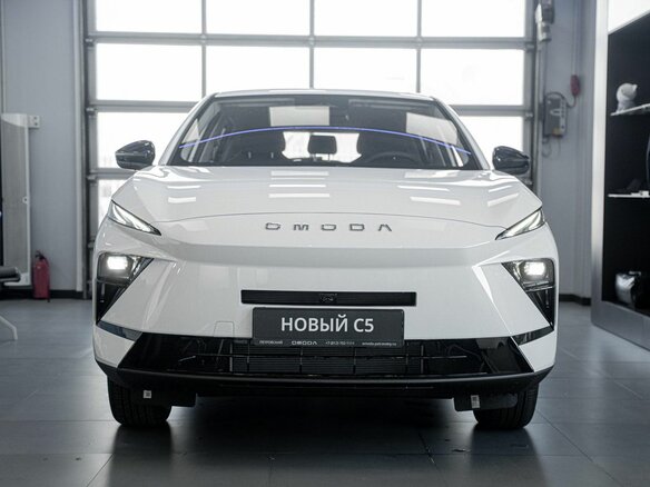 2026 Omoda C5 II, белый, 2399000 рублей - вид 1