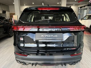 2026 Jetour X70+ I Рестайлинг, чёрный, 3365010 рублей, вид 2