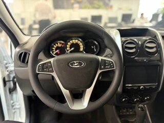 2026 Lada (ВАЗ) Largus I Рестайлинг, белый, 1797000 рублей, вид 4