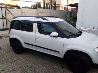 2011 Skoda Yeti I, белый, 999000 рублей, вид 5