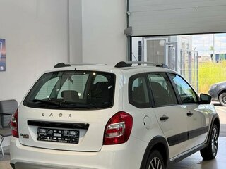 2026 Lada (ВАЗ) Granta Cross I Рестайлинг, белый, 1196000 рублей, вид 5