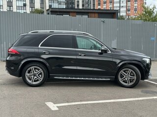 2019 Mercedes-Benz GLE 300 d II (V167), чёрный, 6200000 рублей, вид 3