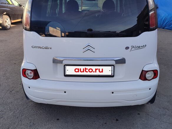 2012 Citroen C3 Picasso I, белый, 650000 рублей - вид 2