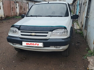 2003 Chevrolet Niva I, белый, 200000 рублей, вид 1