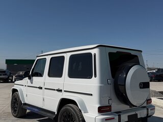 2026 Mercedes-Benz G-Класс 450 d III (W465) Рестайлинг, белый, 18000000 рублей, вид 5