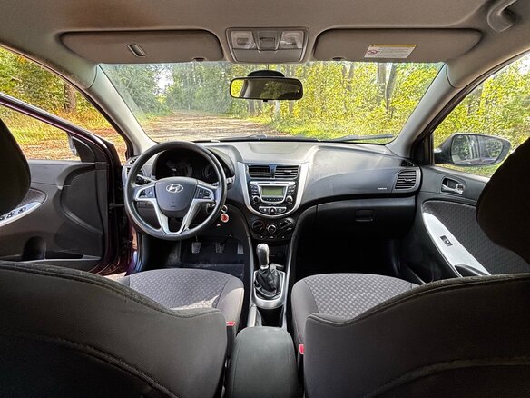 2012 Hyundai Solaris I, фиолетовый - вид 14