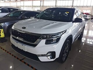 2020 Kia KX3, белый, 1610000 рублей, вид 1